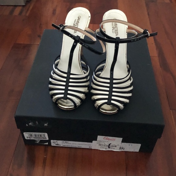 giambattista valli t-strap sandals - Picture 2 of 4